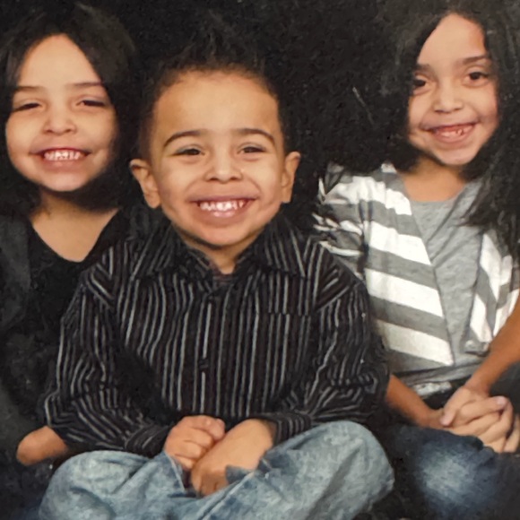 LIVE Show 📦 💨 - Picture 2 of 6